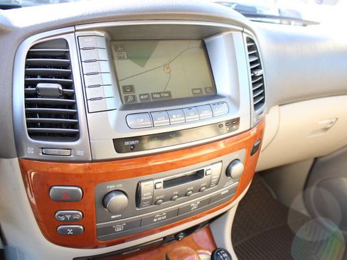 Used 2007 Lexus LX 470 4WD image 15