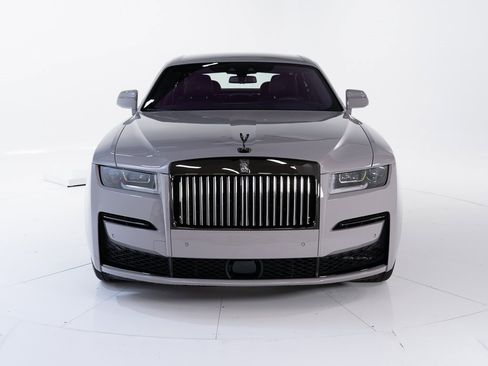 Certified 2024 Rolls-Royce Ghost Black Badge image 8