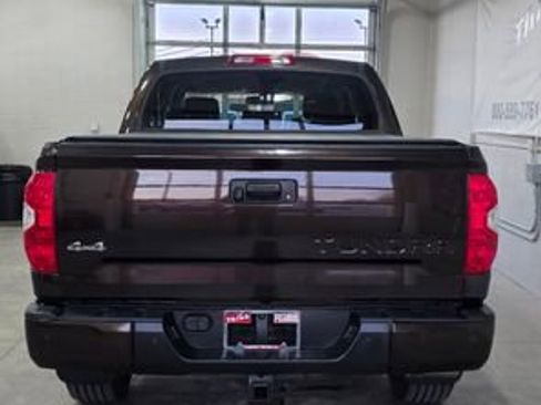 Used 2018 Toyota Tundra Platinum image 4