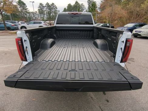 New 2026 GMC Sierra 3500 Denali Ultimate w/ LPO, Black Badging Package image 42