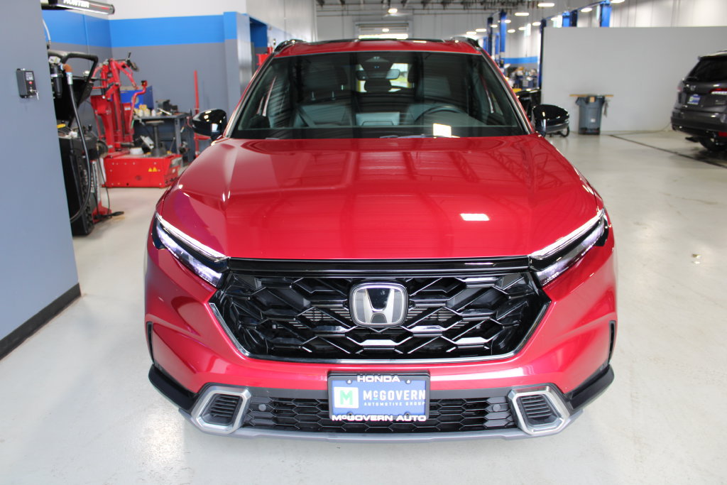 Used 2025 Honda CR-V Sport Touring image 2