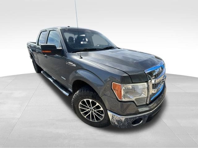 Used 2014 Ford F150 XLT w/ Equipment Group 302A Luxury AWD/4WD image 5