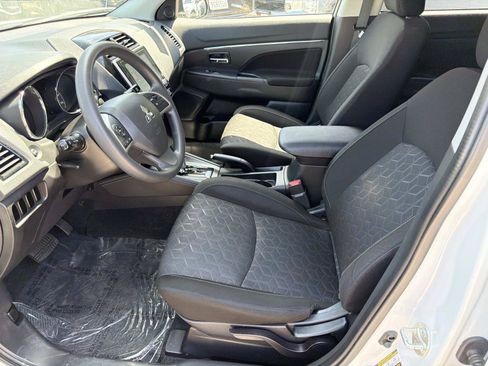 Used 2020 Mitsubishi Outlander Sport ES FWD image 14