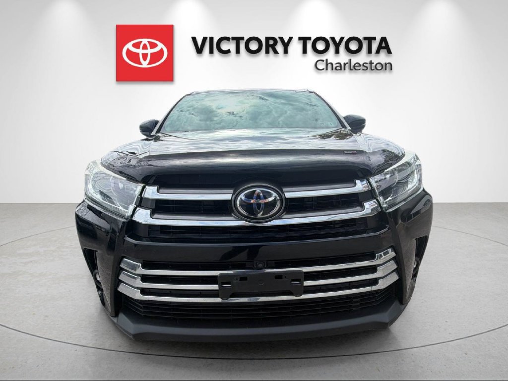 Used 2019 Toyota Highlander Limited Platinum AWD/4WD image 8