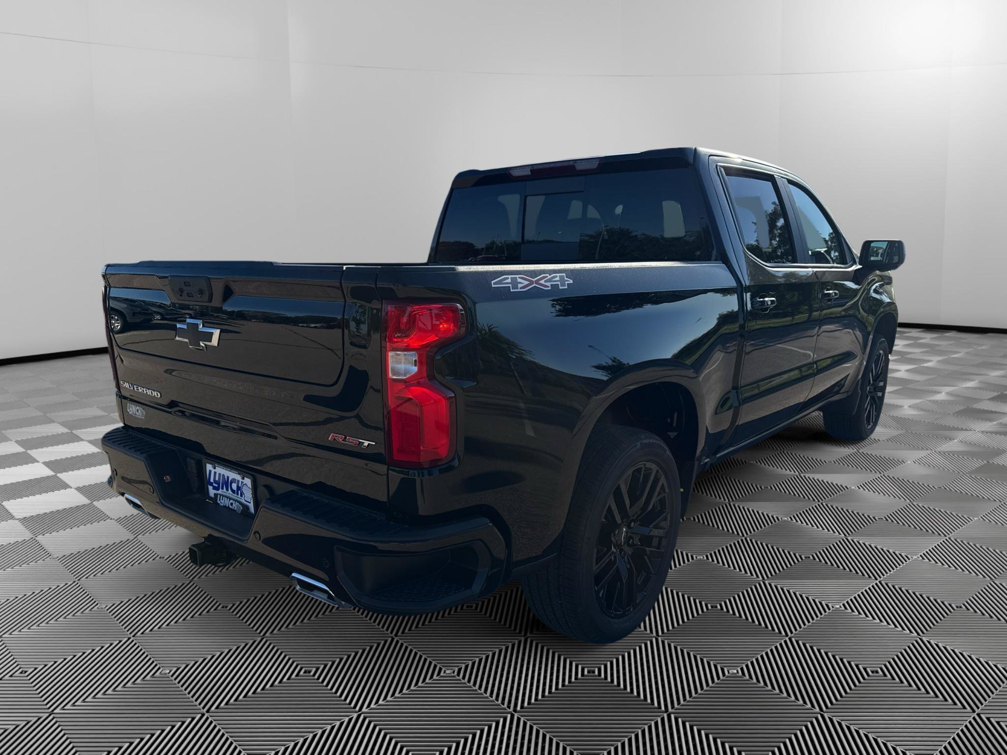 New 2026 Chevrolet Silverado 1500 RST w/ Safety Package AWD/4WD image 4