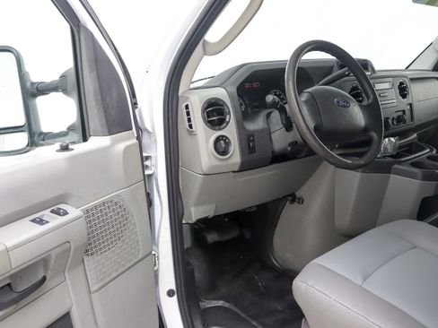 Used 2016 Ford E-350 and Econoline 350 Super Duty w/ Power Windows & Locks Group RWD image 21
