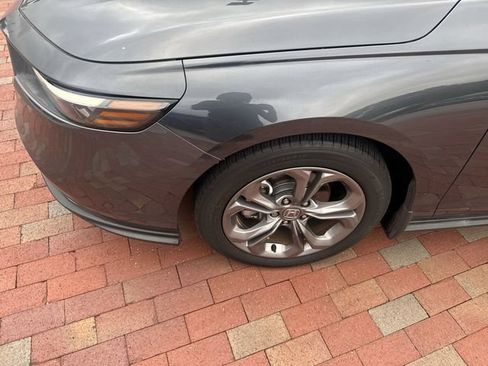 Used 2024 Honda Accord EX image 2