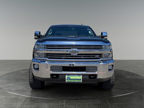 Used 2015 Chevrolet Silverado 2500 LTZ w/ Duramax Plus Package AWD/4WD image 2