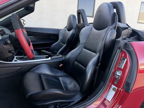 Used 2006 BMW M Roadster image 21