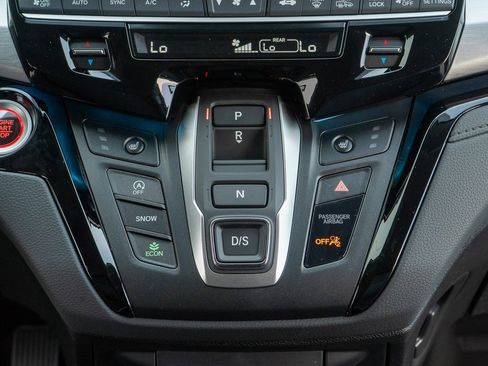 New 2026 Honda Odyssey Touring image 21