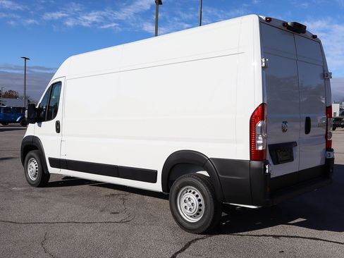 New 2026 RAM ProMaster 2500 w/ Convenience Group image 6