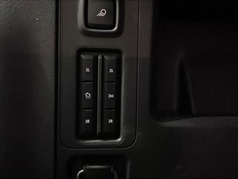 Used 2025 Lincoln Navigator L Reserve image 41