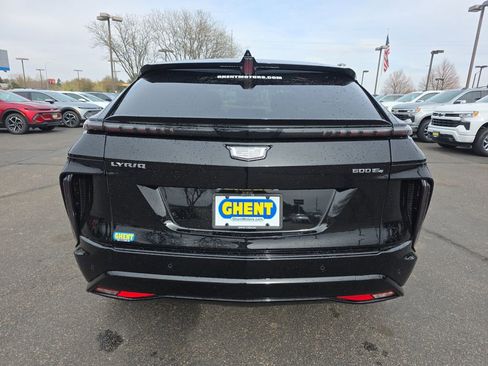 New 2026 Cadillac Lyriq Sport AWD/4WD image 4