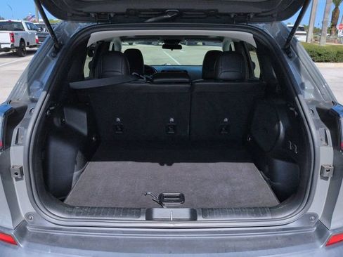 Used 2020 Jeep Cherokee Latitude Plus FWD image 13