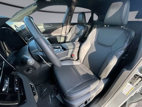 Used 2026 Lexus RX 350 FWD w/ Accessory Package (Z1) image 27