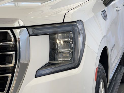 Used 2023 GMC Yukon SLT image 11
