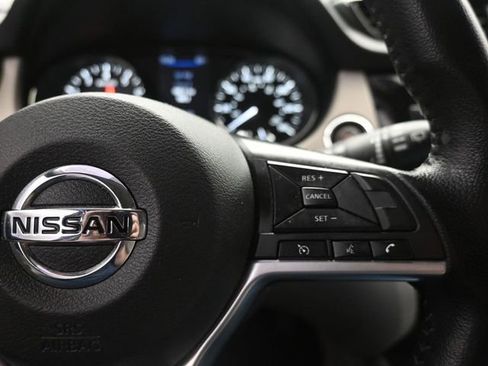 Used 2020 Nissan Rogue Sport SV w/ All-Weather Package AWD/4WD image 27