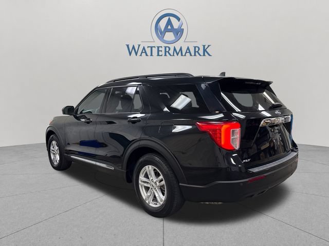 Used 2023 Ford Explorer XLT RWD image 3