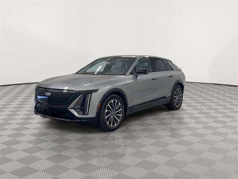 New 2026 Cadillac Lyriq Premium Sport image 4