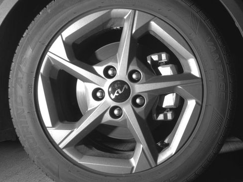 Used 2025 Kia K4 FWD image 13