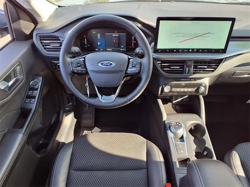 New 2025 Ford Escape SE image 5