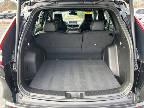Used 2025 Honda CR-V Sport Touring image 9