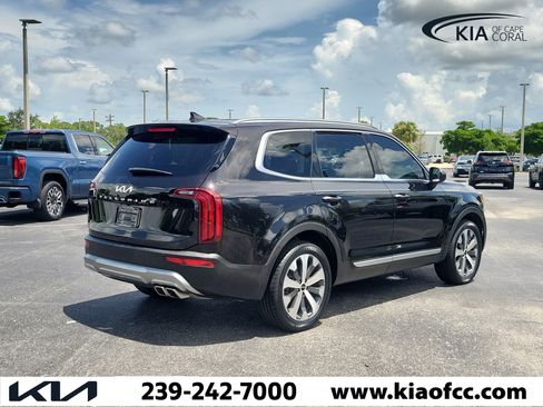 Used 2022 Kia Telluride S FWD image 6