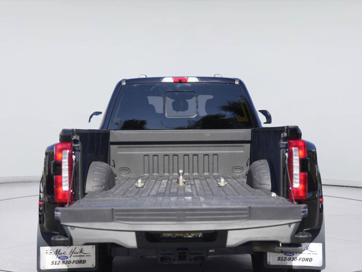 Used 2025 Ford F350 King Ranch w/ Chrome Package AWD/4WD image 32