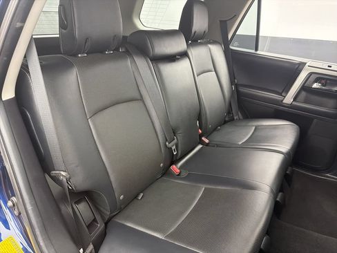 Used 2019 Toyota 4Runner Limited AWD/4WD image 25