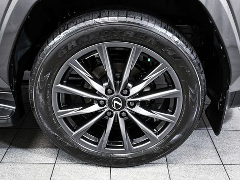 Used 2025 Lexus LX 700h F Sport AWD/4WD image 8