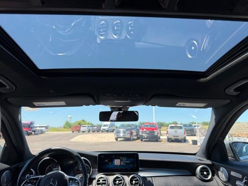 Used 2020 Mercedes-Benz C 300 4MATIC Sedan image 11