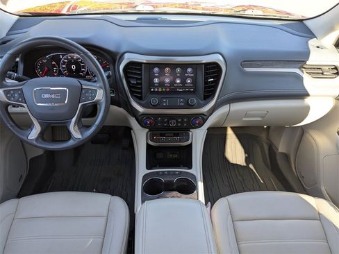 Used 2021 GMC Acadia Denali w/ Denali Technology Package image 13