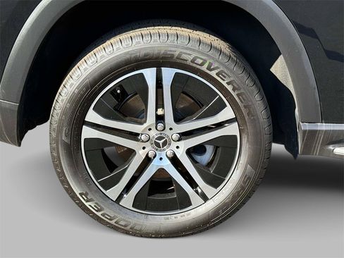 Used 2021 Mercedes-Benz GLS 450 4MATIC image 13