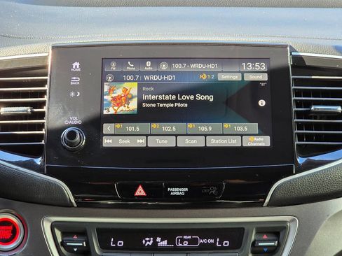 Used 2021 Honda Pilot Special Edition image 23