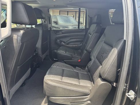 Used 2019 GMC Yukon XL SLT AWD/4WD image 14