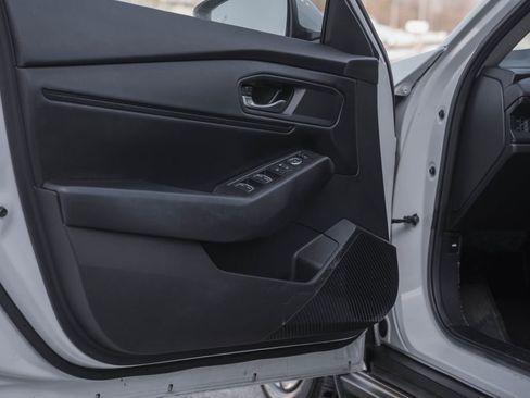 Certified 2023 Honda Accord EX image 32