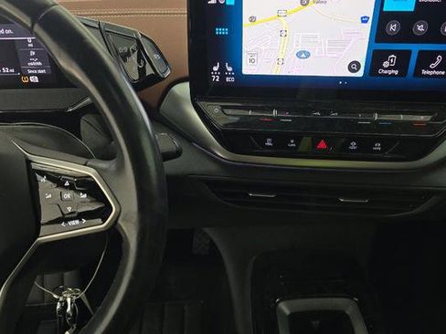 Used 2022 Volkswagen ID.4 Pro S image 11