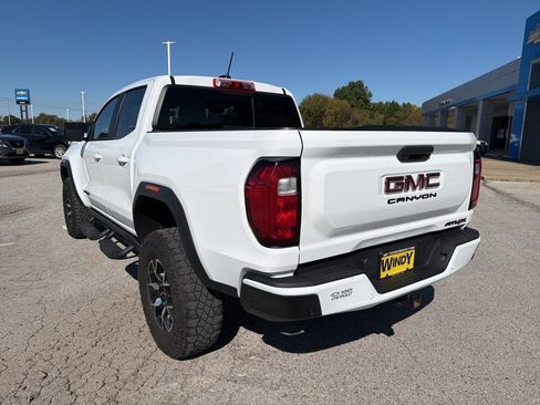 Used 2024 GMC Canyon AT4X image 7