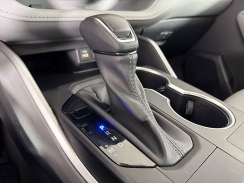 Used 2023 Toyota Highlander XLE image 33