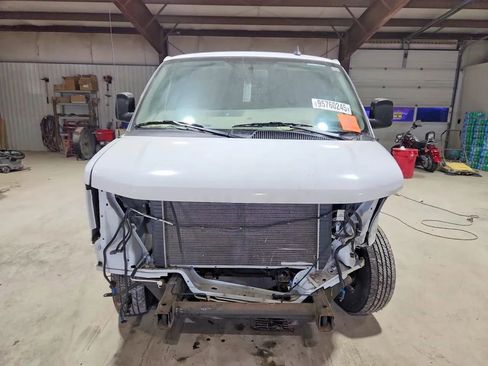 Used 2023 Chevrolet Express 2500 w/ Driver Convenience Package RWD image 5