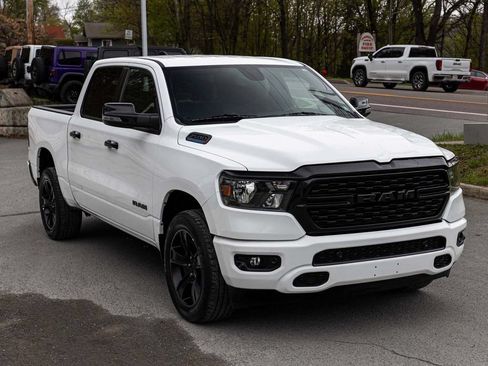 Used 2023 RAM 1500 Big Horn AWD/4WD image 3