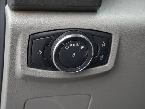 Used 2019 Ford F350 XL image 5