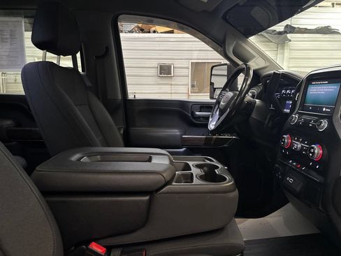 Used 2021 GMC Sierra 2500 SLE w/ SLE Value Package; AWD/4WD image 24