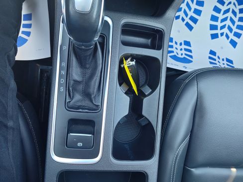 Used 2019 Ford Escape SEL image 23