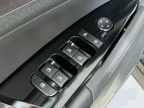 Certified 2024 Kia Sportage EX FWD image 18
