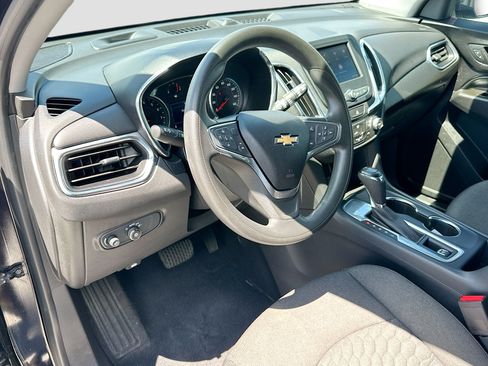 Used 2020 Chevrolet Equinox LT FWD image 9