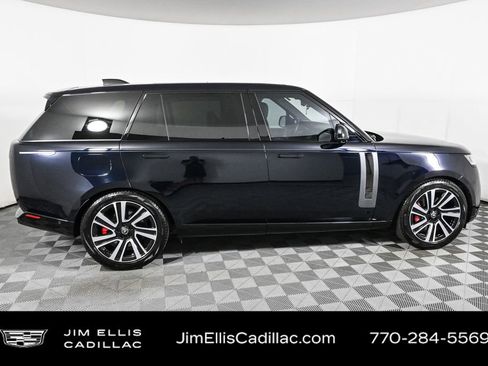 Used 2023 Land Rover Range Rover SV image 30