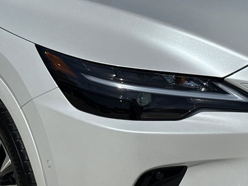 New 2026 Lexus RX 350h image 11