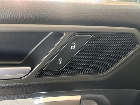 Used 2020 Volkswagen Tiguan S AWD/4WD image 51