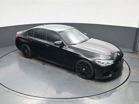 Used 2020 BMW M550i xDrive M550i xDrive image 16